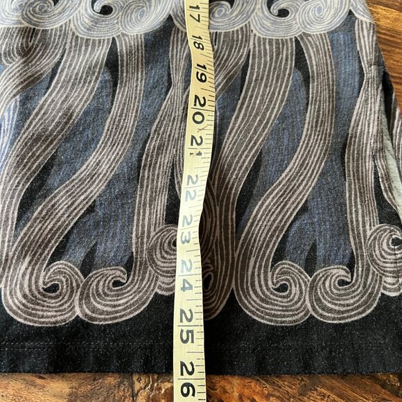 The Metropolitan Museum Of Art Large Tunic With Art Swirl Print 3/4 Sleeves - Picture 8 of 8